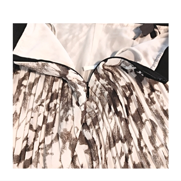 NWT Armani Exchange skirt Size 2 - Picture 8 of 10